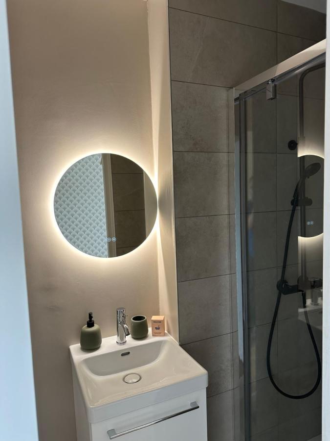 Le Madeleine - Cosy & Renove - Face Tram Daire Orléans Dış mekan fotoğraf