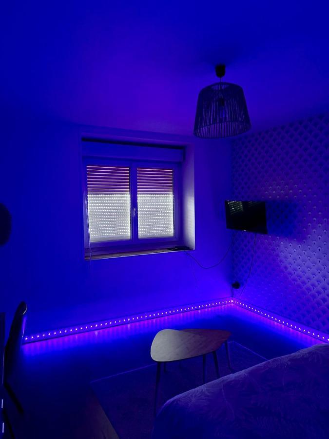 Le Madeleine - Cosy & Renove - Face Tram Daire Orléans Dış mekan fotoğraf